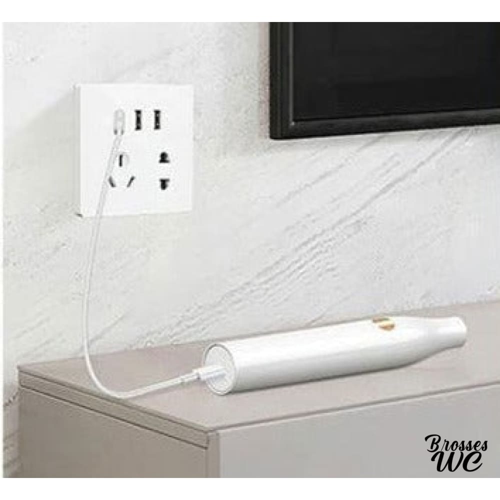 Brosse wc électrique innovante