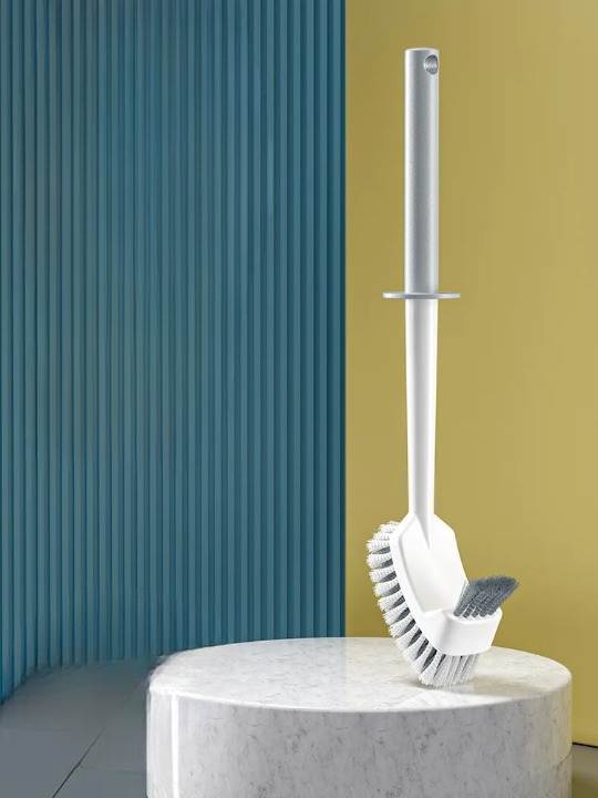 Brosse wc courbée précise
