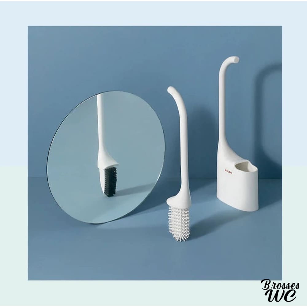 Brosse wc tête de mort audacieuse