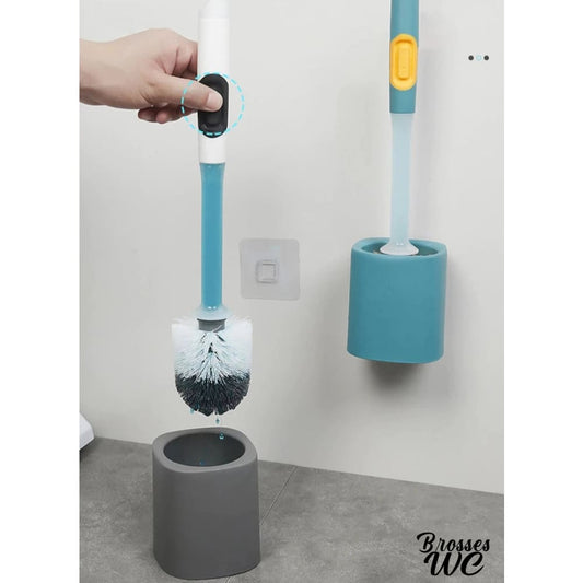 Brosse wc avec réservoir nettoyant pratique