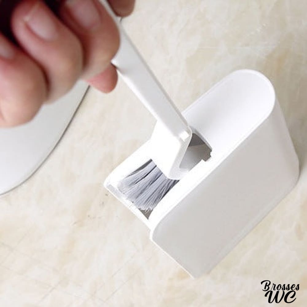 Brosse wc blanche immaculée