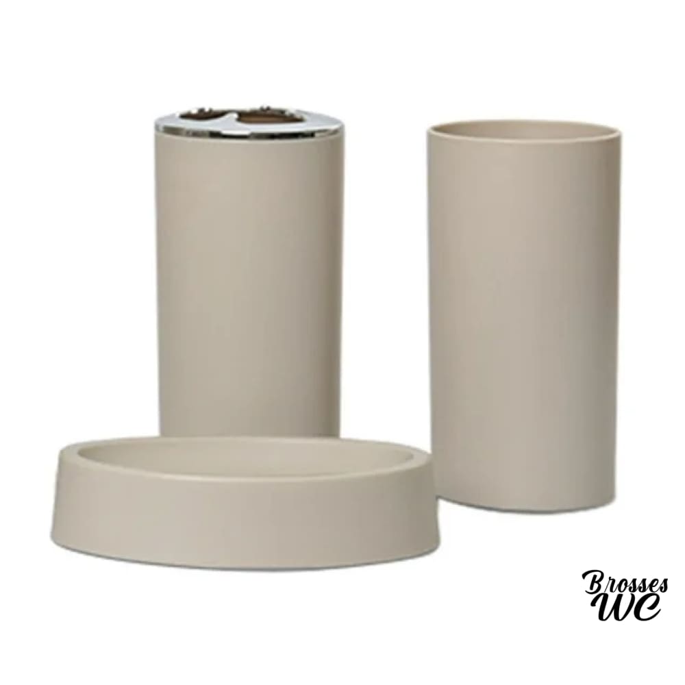 Ensemble brosse wc et poubelle harmonieux